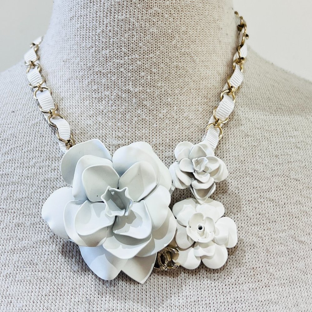 Chanel triple camellia pendant chain necklace